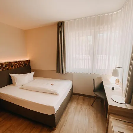 호텔 Weinhotel Wasem 3*
