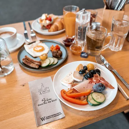 Weinhotel Wasem 호텔 인겔하임암라인