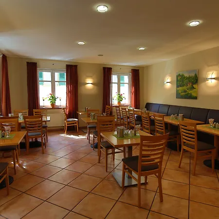 Weinhotel Wasem 인겔하임암라인