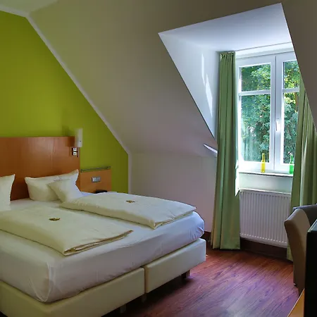 Weinhotel Wasem 3* 인겔하임암라인