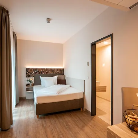 Weinhotel Wasem מלון אינגלהיים אם ריין