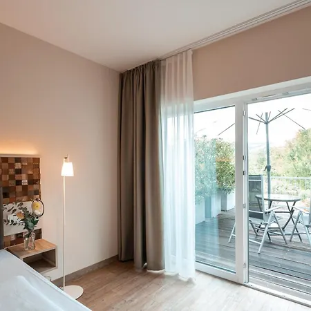 호텔 Weinhotel Wasem 3*