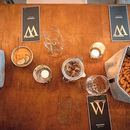 호텔 Weinhotel Wasem