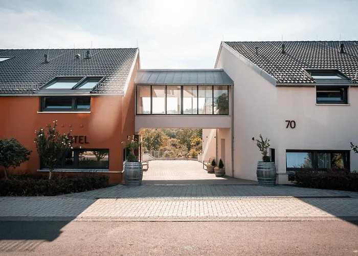 מלון Weinhotel Wasem 3*